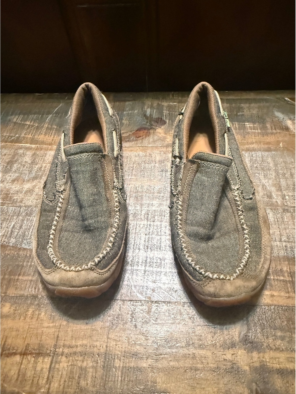 Sanuk Men's Grey Canvas Slip-On Shoes with Rubber Sole Size 10